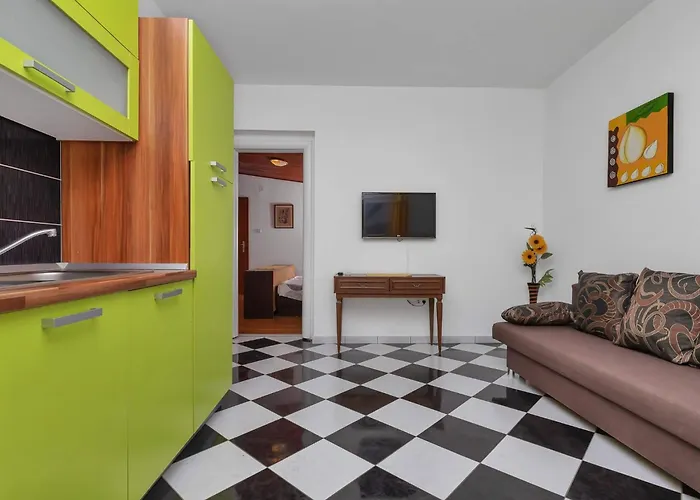 In Zelenka Mit Gemeinschaftspool By Interhome Apartman